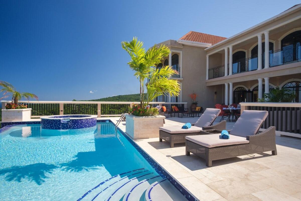 Villa Mimosa Jamaica Exclusive Luxury Stay- Resort Vibe Discovery Bay Buitenkant foto