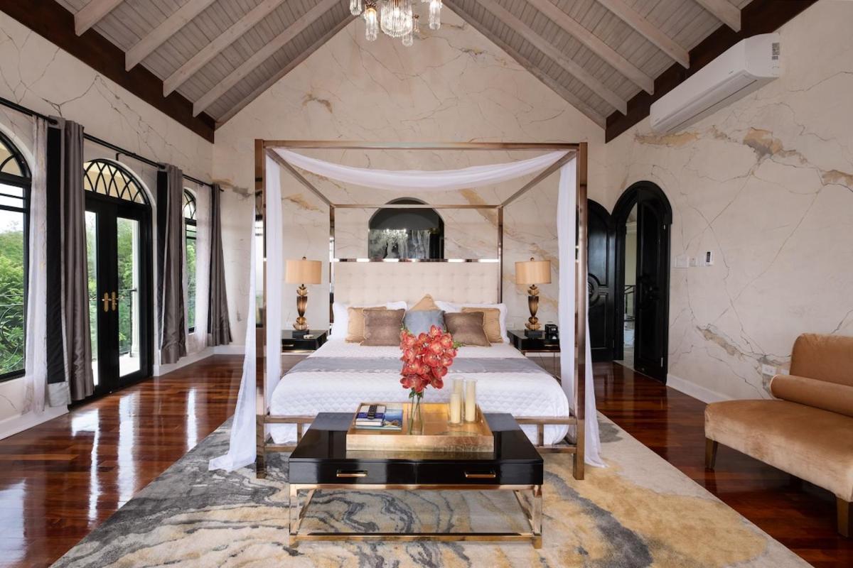 Villa Mimosa Jamaica Exclusive Luxury Stay- Resort Vibe Discovery Bay Buitenkant foto